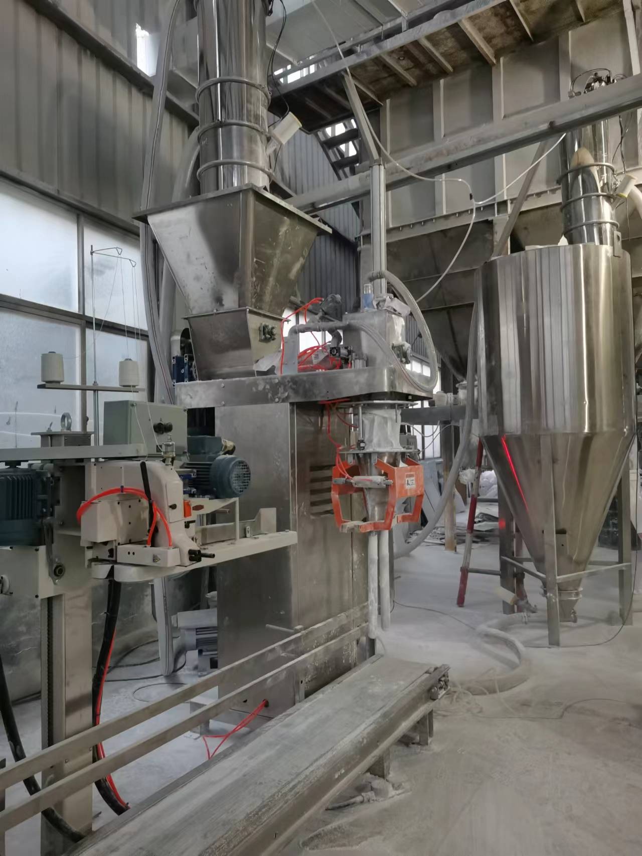 半自動包(bao)裝系統